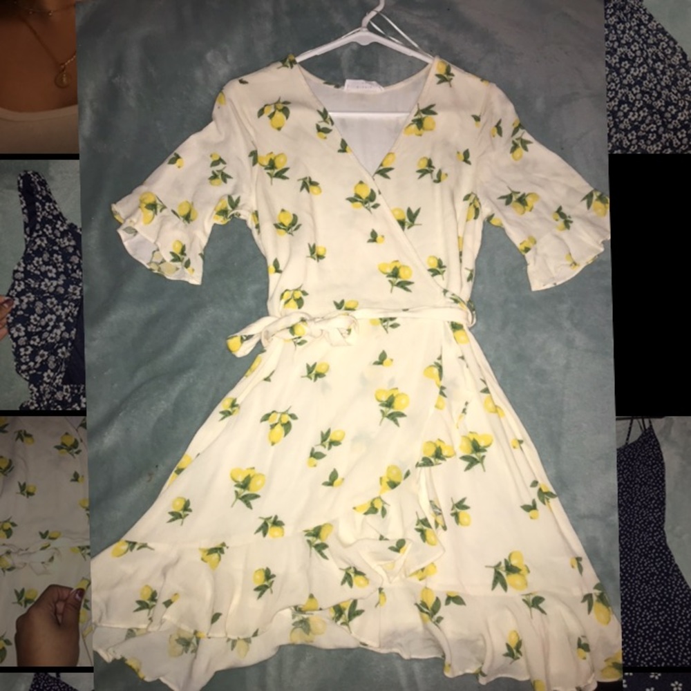 White/yellow lemon dress, size small (fits medium)
